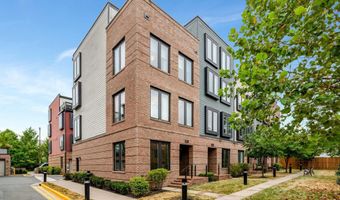 601 SLADE Ct, Alexandria, VA 22314
