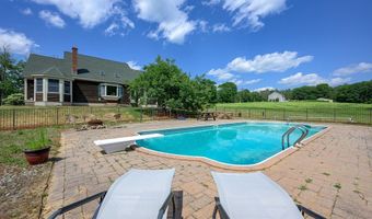 190 Russell Hill Rd, Ashburnham, MA 01430