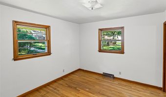 7 Hickerson Pl, Alton, IL 62002