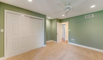 200 Cobb Rd, Aurora, IN 47001