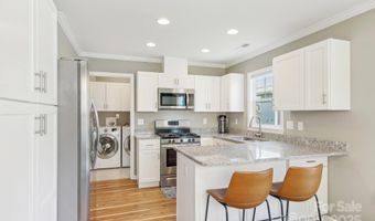 1110 Lynwood Forest Rd, Arden, NC 28704