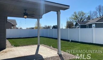 1208 NW 21st St, Fruitland, ID 83619