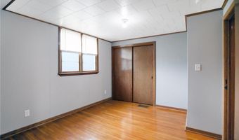 913 12th Ave SE, Austin, MN 55912