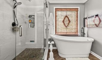 1008 STREAM VALLEY Ct, Alpharetta, GA 30022