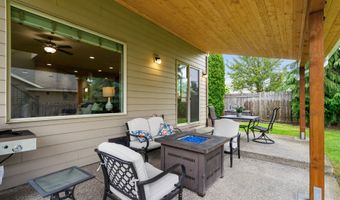 19144 GENTRY HIGHLANDS Ln, Oregon City, OR 97045