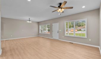 575 Twain Dr, Asheboro, NC 27203