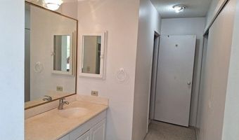 501 Hahaione St 1-14L, Honolulu, HI 96825