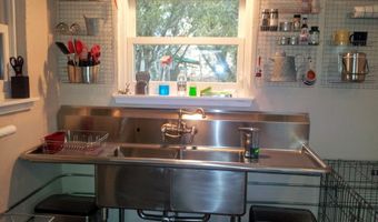 59 Wagon Rd, Alpine, TX 79830