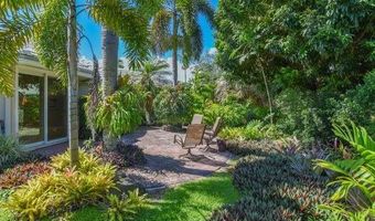 437 French Royale Cir, Atlantis, FL 33462