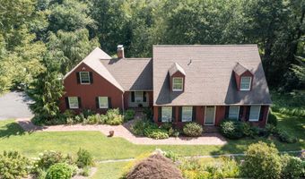7 S Ridge Rd, Brookfield, CT 06804