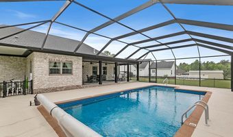 576 S County Road 33, Ashford, AL 36312