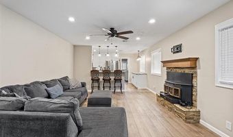 1050 Grandview Dr, Bartlesville, OK 74006