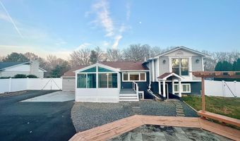 4816 DODSON Dr, Annandale, VA 22003