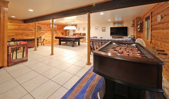 233 Algerie Rd, Becket, MA 01223