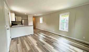 7055 Quarry Rd 8, Amherst, OH 44001