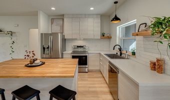 192 STUART FIELD Ln, Ariel, WA 98603