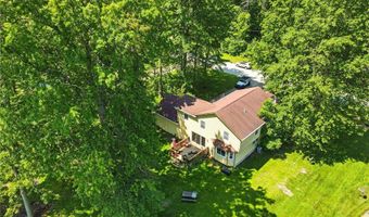 2120 Deerfield Dr, Ashtabula, OH 44004