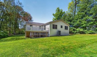2 Spice Bush Ln, Branford, CT 06405