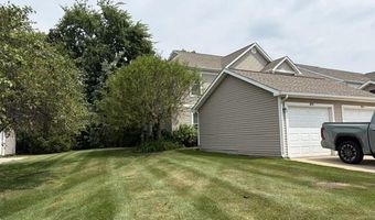 1452 Fox Pointe Cir, Ann Arbor, MI 48108