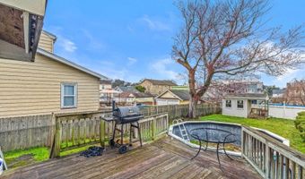 35 Perry St, Belleville, NJ 07109