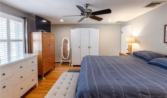 5 Colony Dr, Johnston, RI 02919