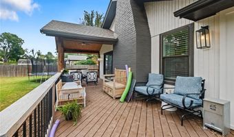 1002 NW 9th St, Bentonville, AR 72712