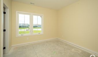 1018 Bluestem Cir, Baldwin City, KS 66006