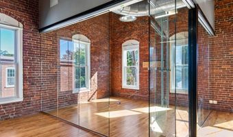 77 Elm St 302, Amesbury, MA 01913