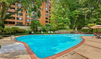 103 CROSS KEYS Rd R103d2, Baltimore, MD 21210