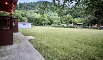 55 Minnow Ln, Alderson, WV 24901