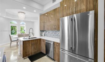 3015 NE 208th St 3015, Aventura, FL 33180