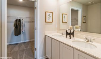 4016 2ND Ave SW, Altoona, IA 50009