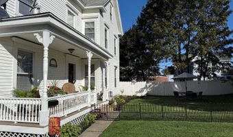 33 Union St, Bath, ME 04530