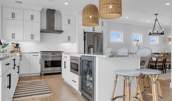 33 Amherst Dr, Bayville, NJ 08721