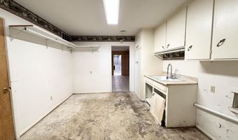 502 E F M 597, Abernathy, TX 79311