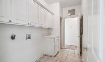 9832 S Vignes Lake Ave, Baton Rouge, LA 70817