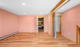47 Westwood Pkwy, Barre, VT 05641