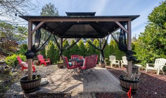 9554 5TH St, Bay City, OR 97107