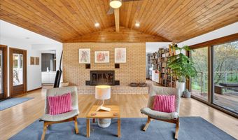 7873 Highway O, Ash Grove, MO 65604