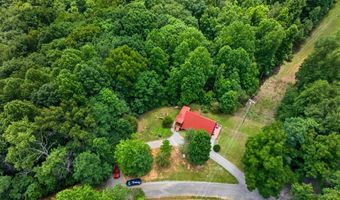 802 Livingston Boat Dock Rd, Allons, TN 38541