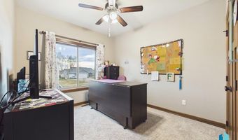 713 N Garnet Cir, Brandon, SD 57005