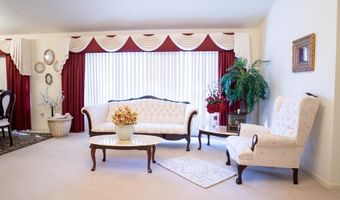 521 N Calhoun Shores Pkwy, Calhoun Falls, SC 29628