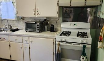 536 Old Glen Ave, Berlin, NH 03570