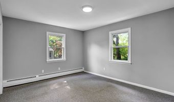 6 Marbil Rd, Danbury, CT 06811
