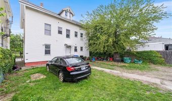 423 Pine St, Central Falls, RI 02863