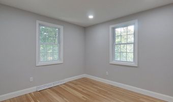 17 Ravine Rd, Billerica, MA 01821