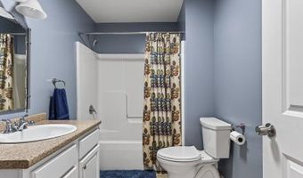 43 Skyline Rd, Bangor, ME 04401