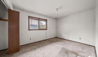 917 E 45th Ct, Anchorage, AK 99503