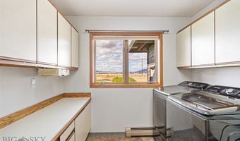 606 Frank Rd, Belgrade, MT 59714