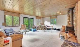 6300 Trappers Trail Rd, Anchorage, AK 99516